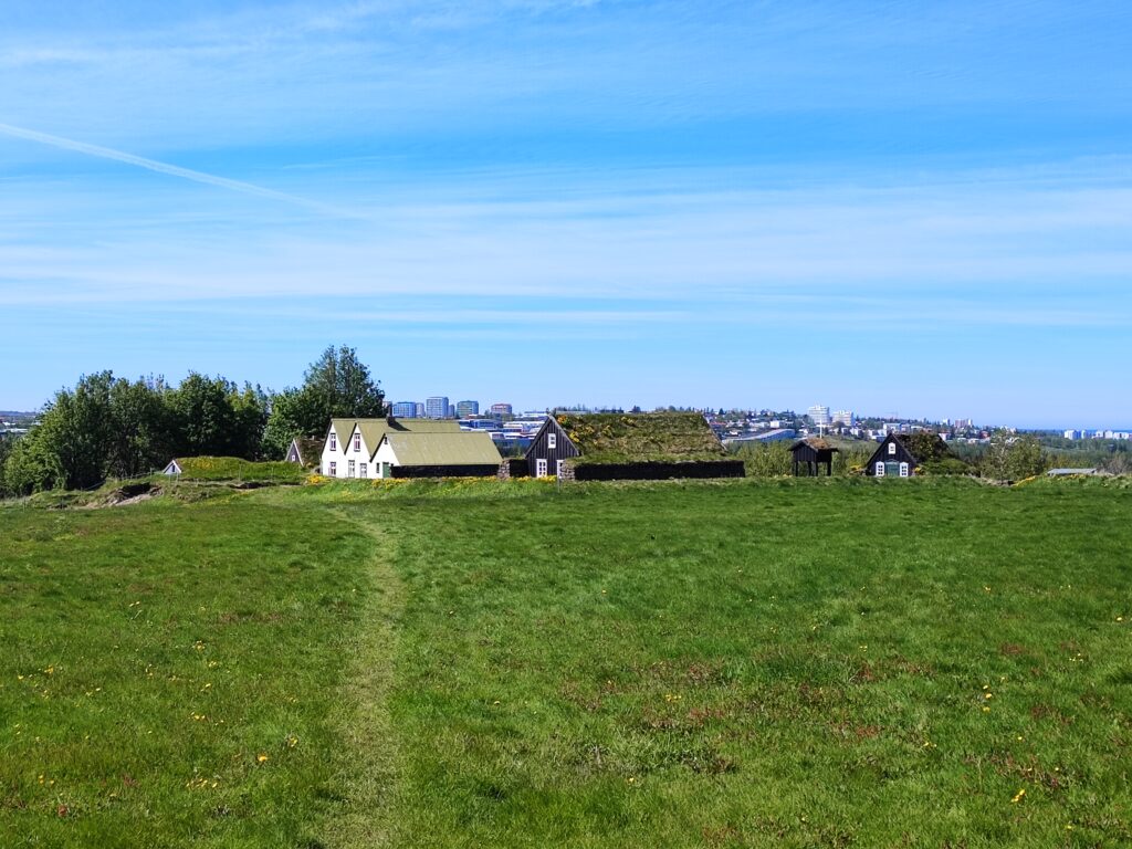 Island Tag 16 – Árbæjarsafn (Open Air Museum)