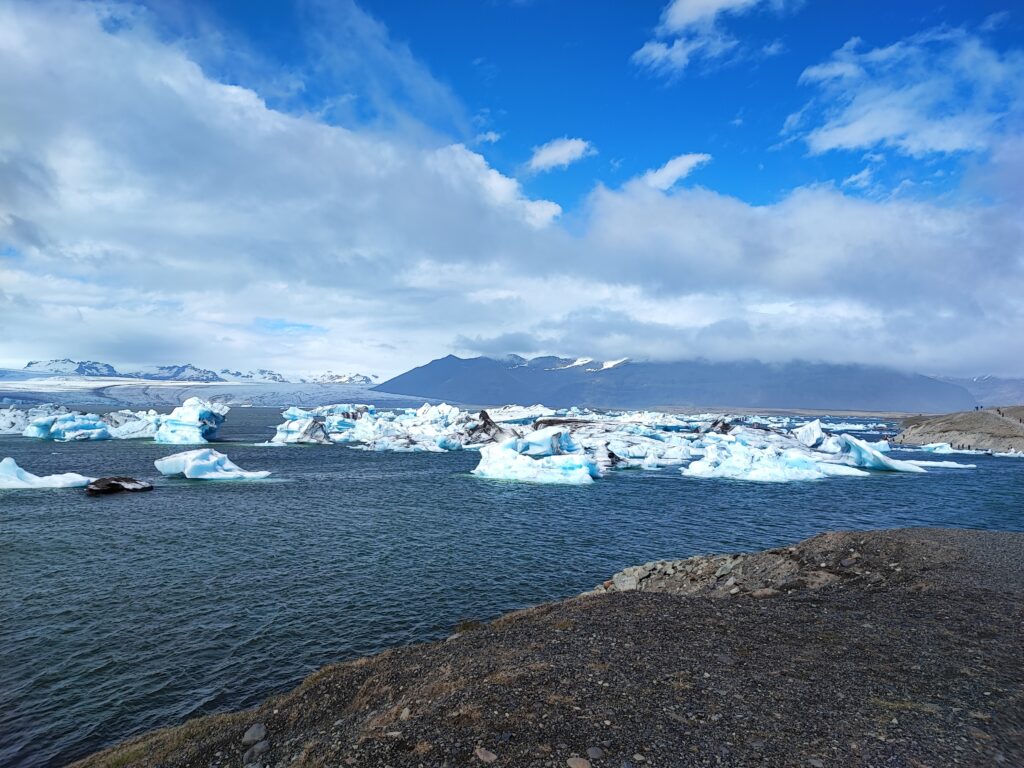 Island Tag 7 – Jökulsárlón / Fellsfjara