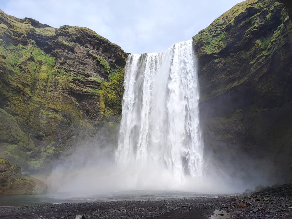 Island Tag 9 – Skógafoss