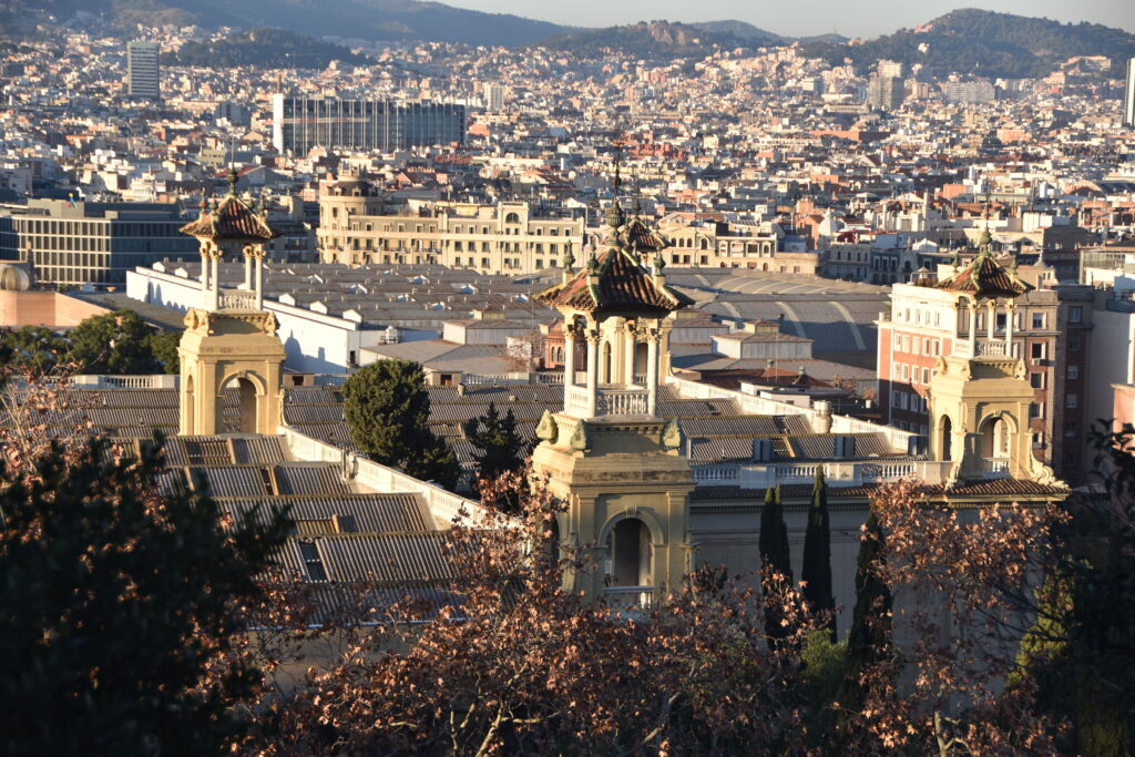 Barcelona Tag 2.3 – Montjuïc, historische Pflanzen, Drohnen und Stierkämpfe?