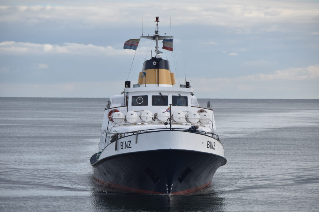 Rügen Tag 12 – Schiff ahoi: Kreidefelsen vom Wasser aus, Prora die 2.