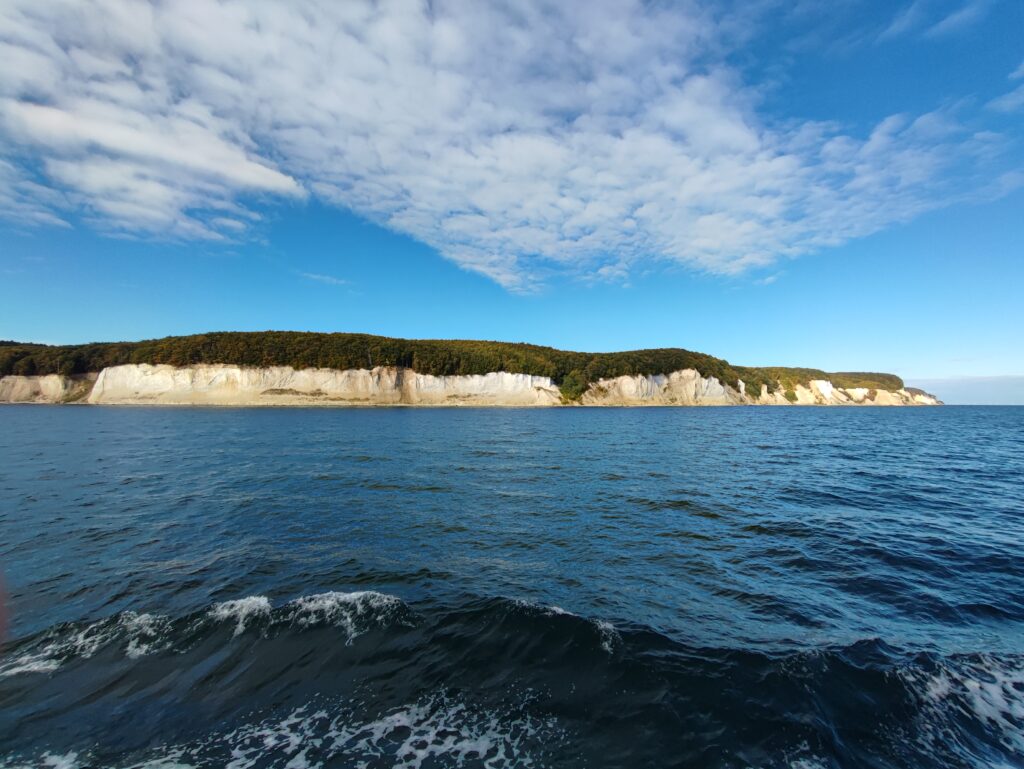 Rügen Tag 12 – Schiff ahoi: Kreidefelsen vom Wasser aus, Prora die 2.