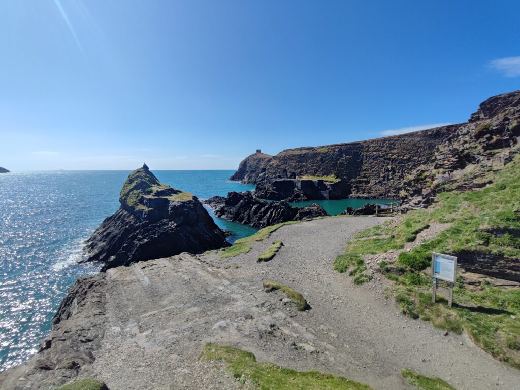 Wales Tag 11 – Blue Lagoon, Abereiddi