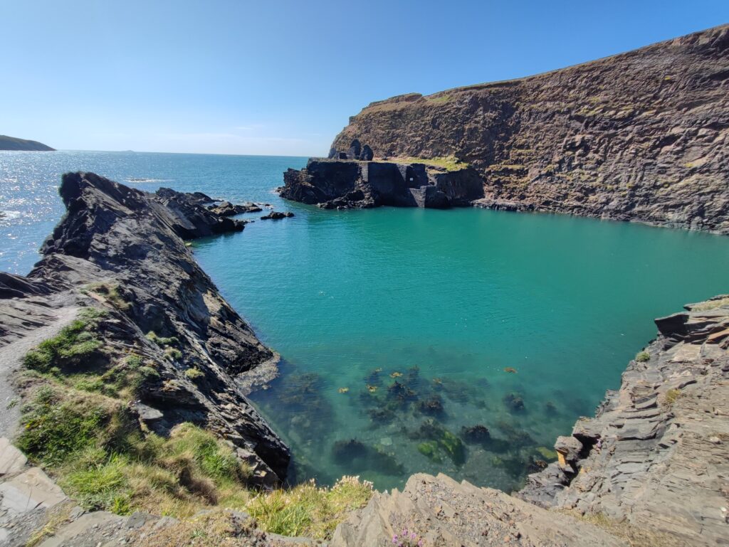 Wales Tag 11 – Blue Lagoon, Abereiddi