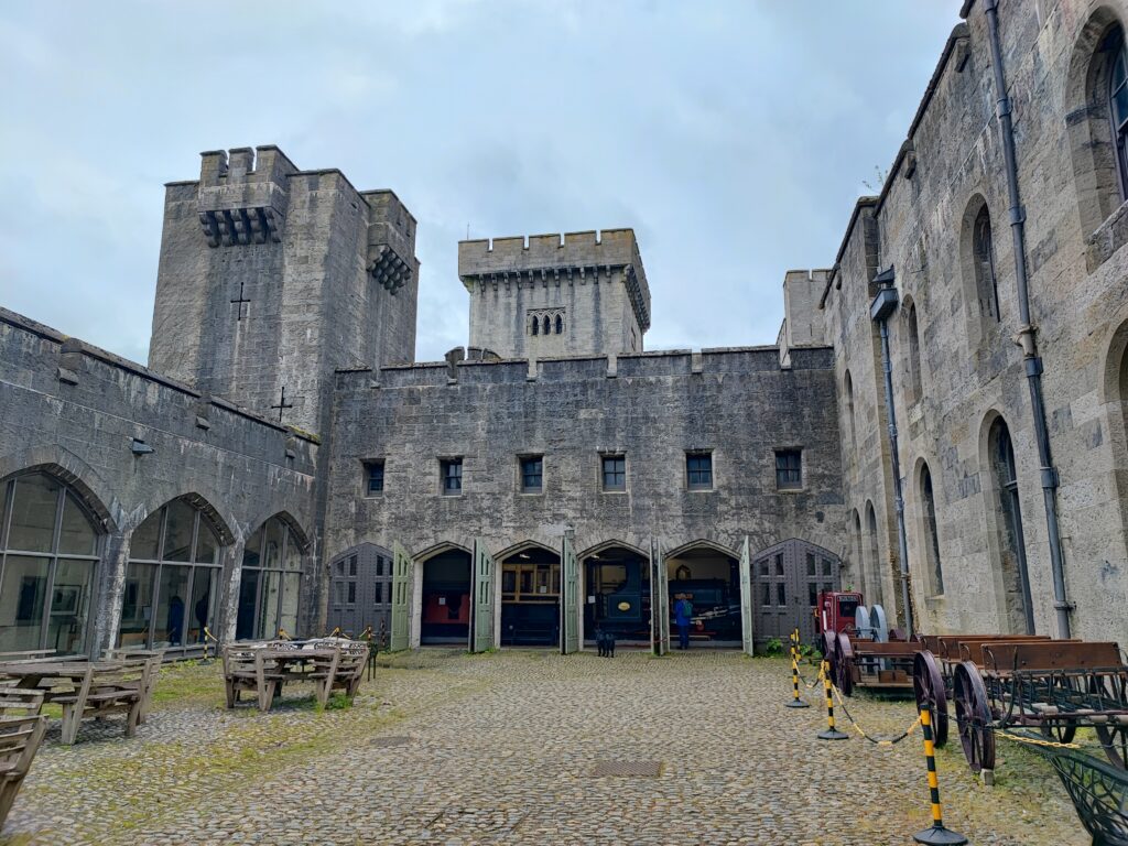 Wales Tag 18 – Penrhyn Castle