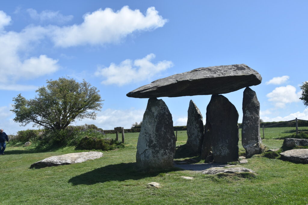 Wales Tag 12 – Pentre Ifan Burial Chamber