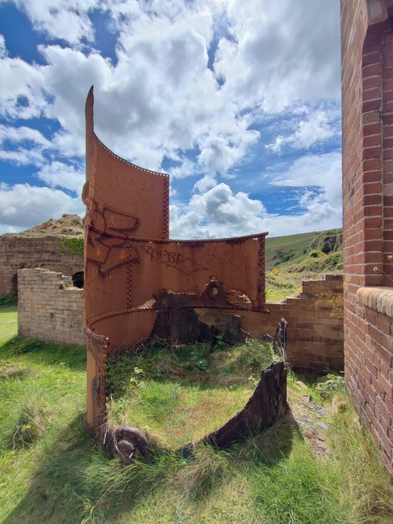 Wales Tag 17 – Anglesey – Porth Wen Brickworks