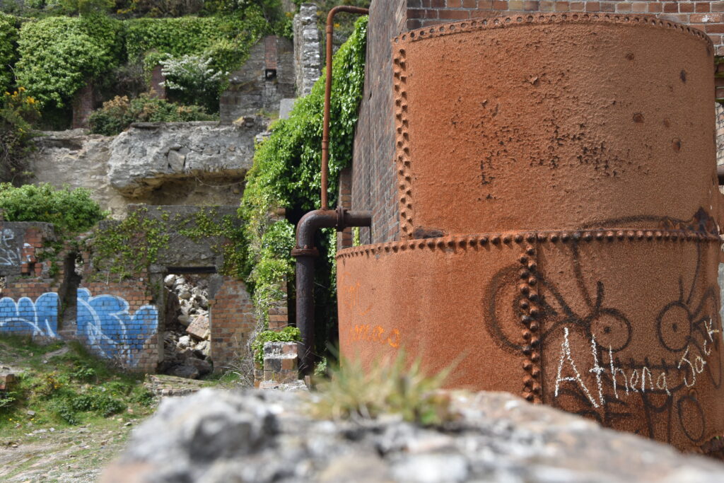 Wales Tag 17 – Anglesey – Porth Wen Brickworks