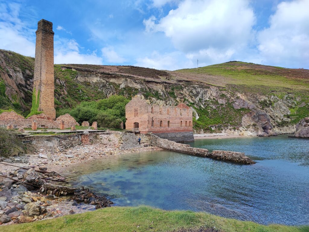 Wales Tag 17 – Anglesey – Porth Wen Brickworks