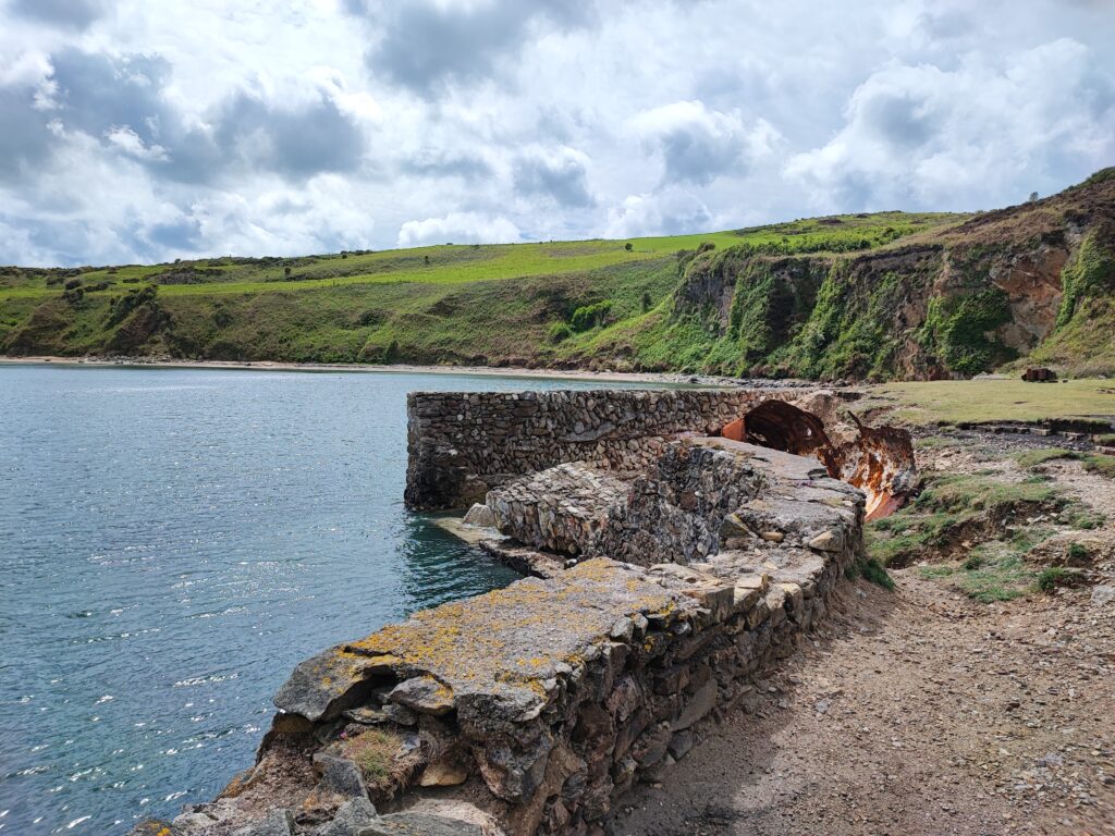 Wales Tag 17 – Anglesey – Porth Wen Brickworks
