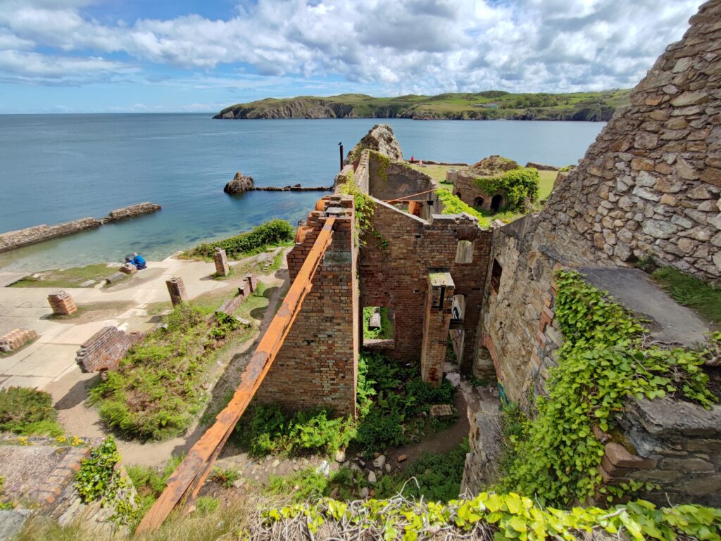 Wales Tag 17 – Anglesey – Porth Wen Brickworks