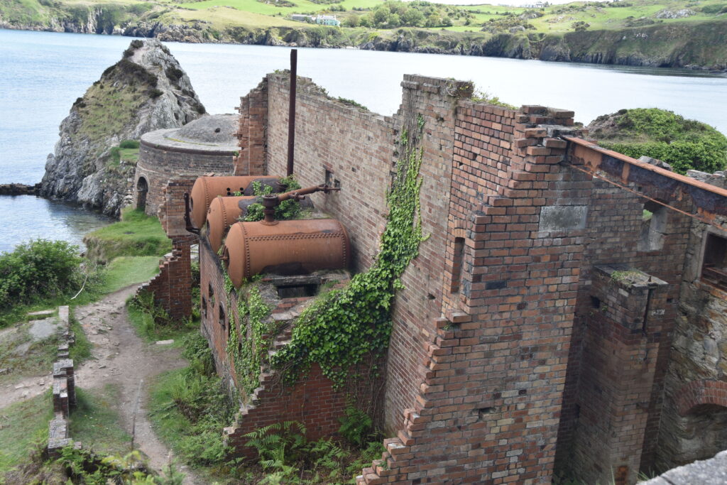 Wales Tag 17 – Anglesey – Porth Wen Brickworks