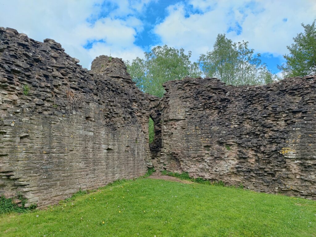 Wales Tag 4 – Skenfrith Castle