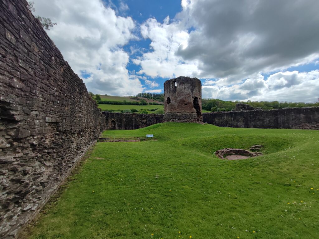 Wales Tag 4 – Skenfrith Castle