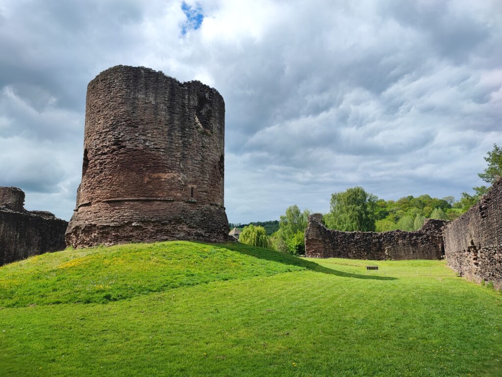 Wales Tag 4 – Skenfrith Castle