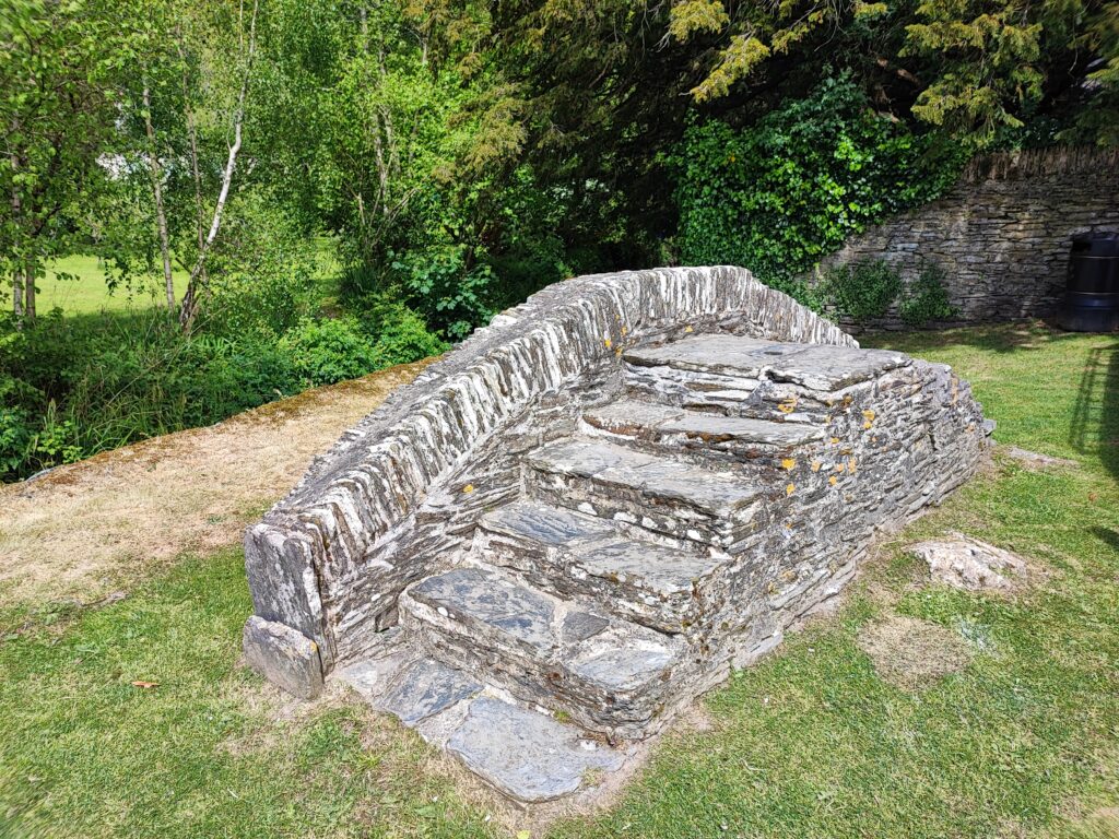 Wales Tag 12 – St Brynach’s Church, Nevern