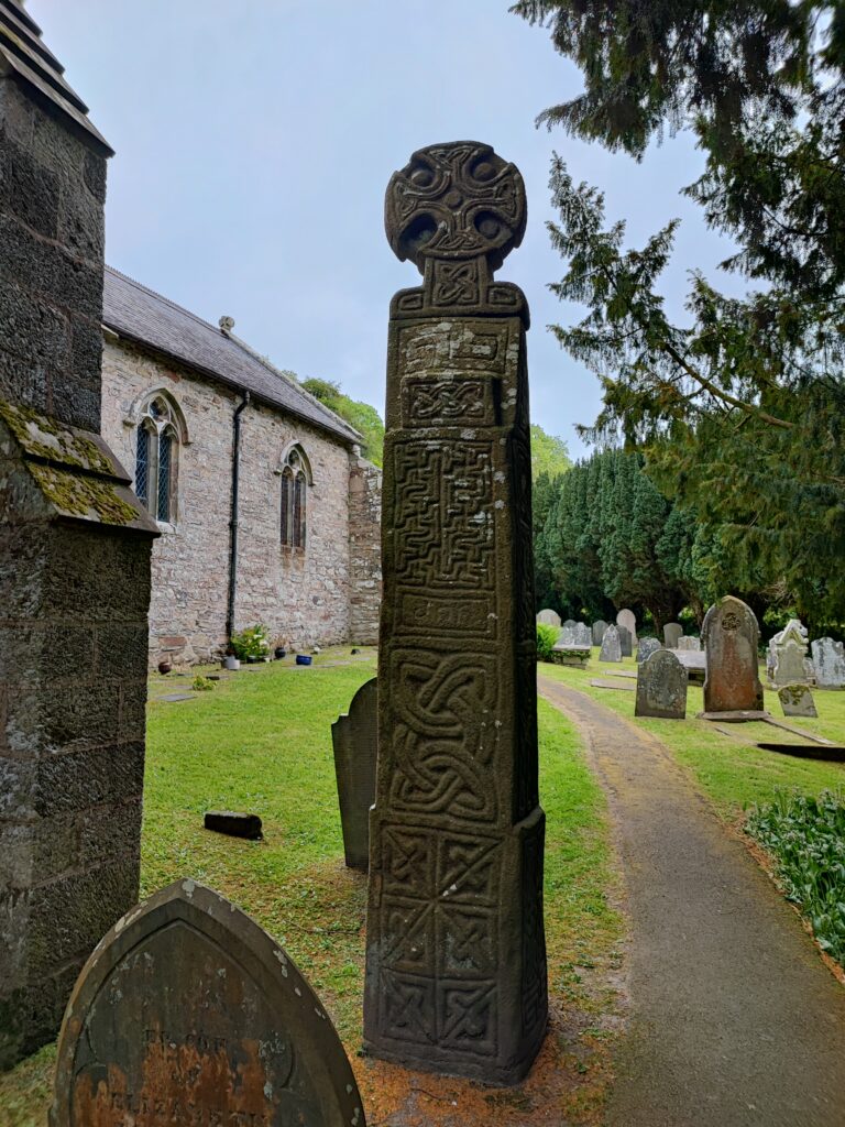 Wales Tag 12 – St Brynach’s Church, Nevern